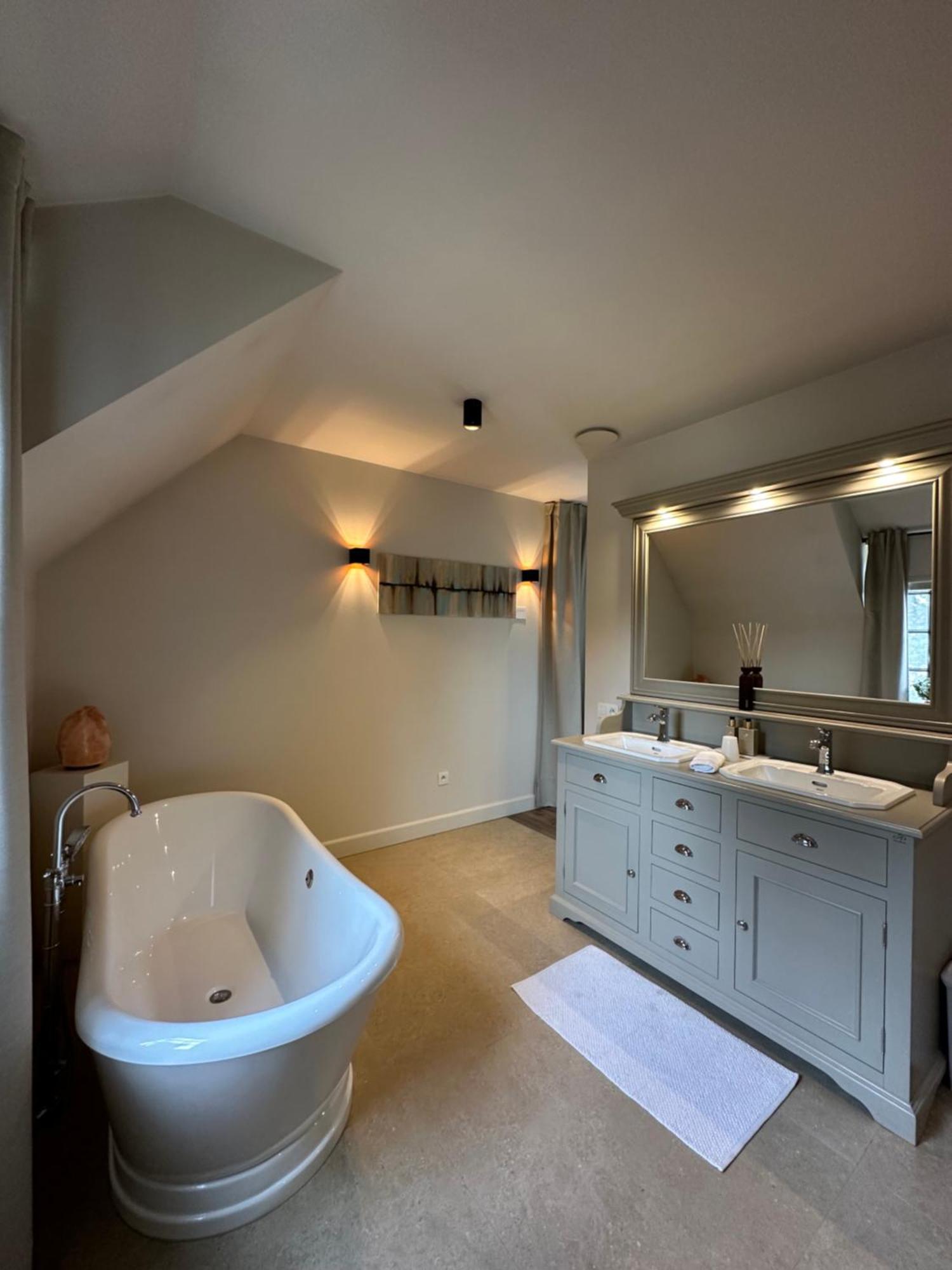 Het Herenhuis Genk Ngoại thất bức ảnh